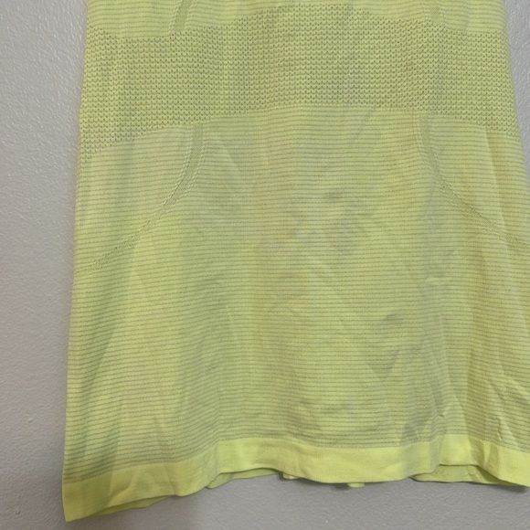 Lululemon Run: Swiftly Racerback
Wild Lime - Picture 3 of 6
